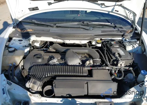 2011 Volvo C70 T5 from USA, damaged, VIN YV1672MC1BJ109547